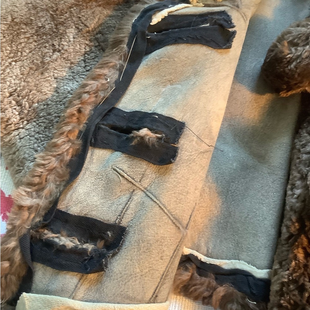 Vintage Brown Shearling Large Button Capelet - image 8